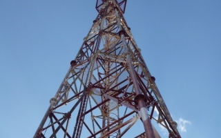 Cột viễn thông mạng lưới Viettel
